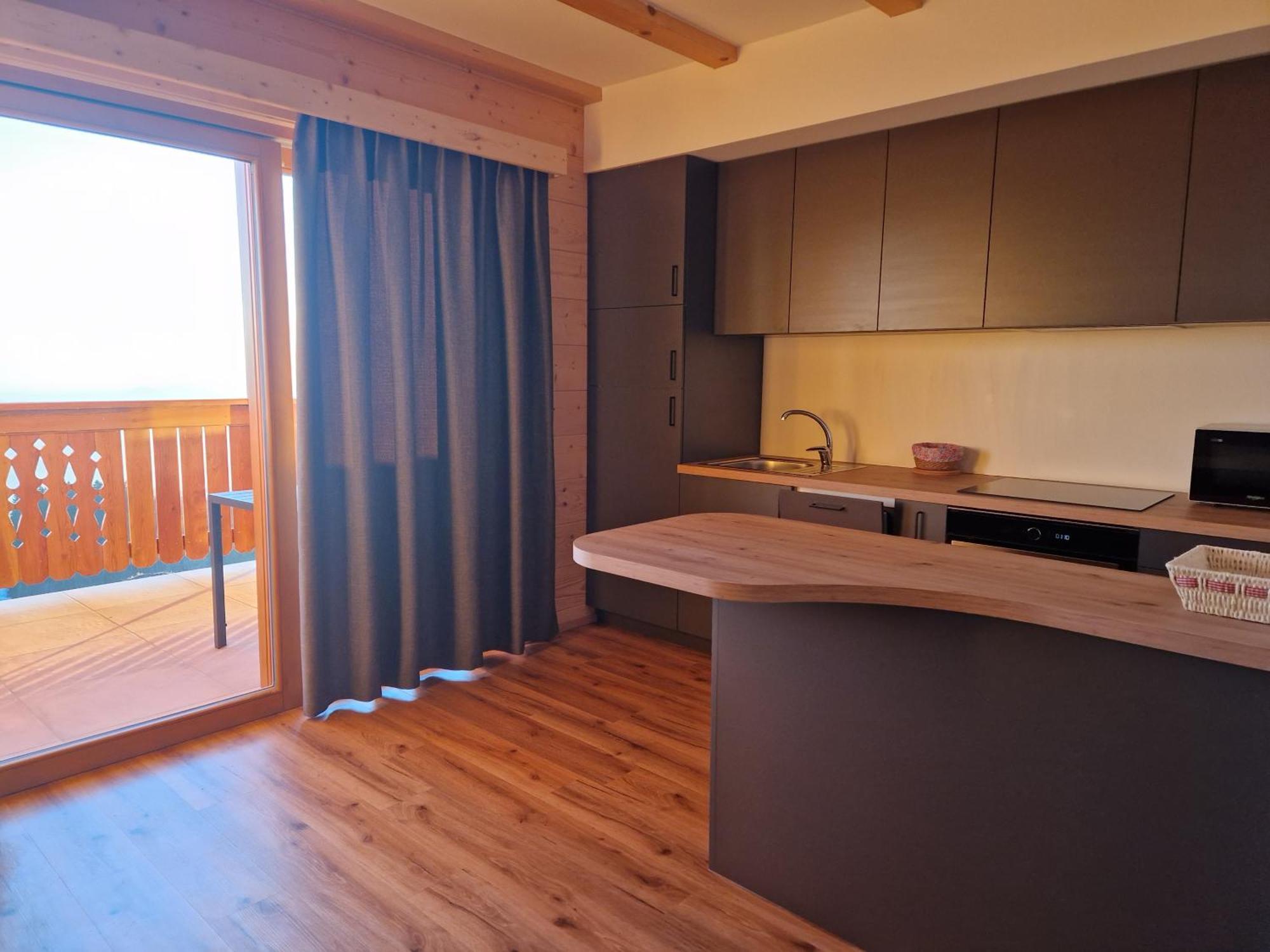 Guest House Pr Ambruzarju & Apartments Cerklje na Gorenjskem Room photo